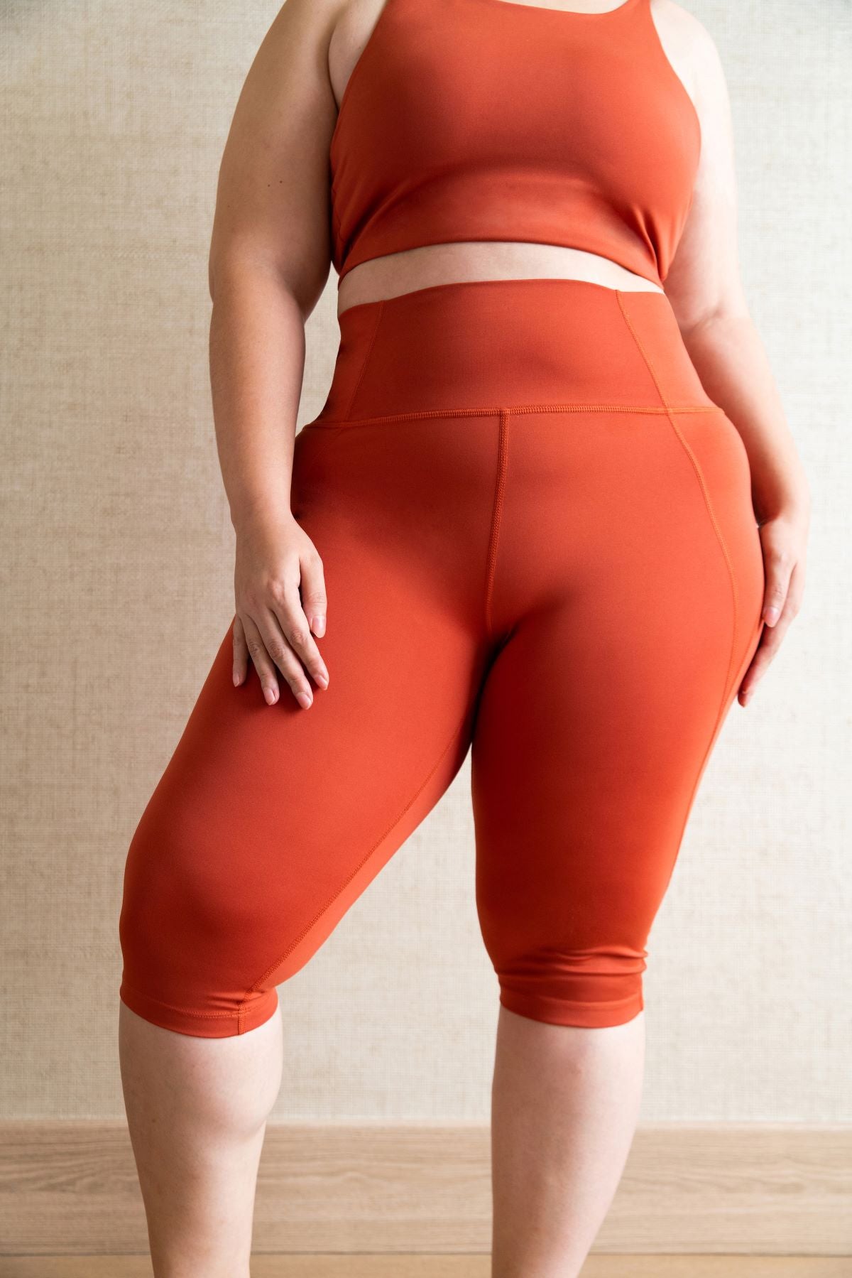 Dahlia Compression Legging in ActiveKnit - Capri